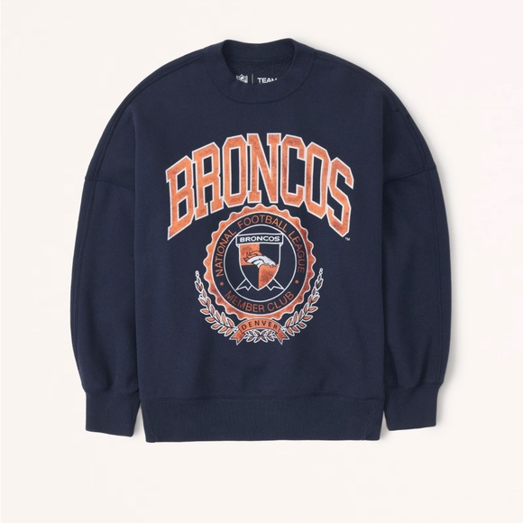 Abercrombie & Fitch Tops - Denver Broncos Oversized Sunday Crew